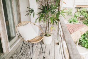 Designing the Perfect Outdoor Lounge Area